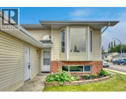 303 Strathaven Drive - photo 3