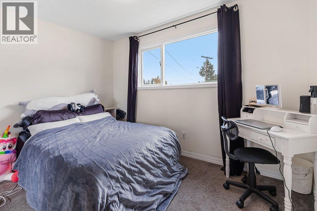 Photo 14 of 31 — 2236 CROFT ROAD · Prince George, BC
