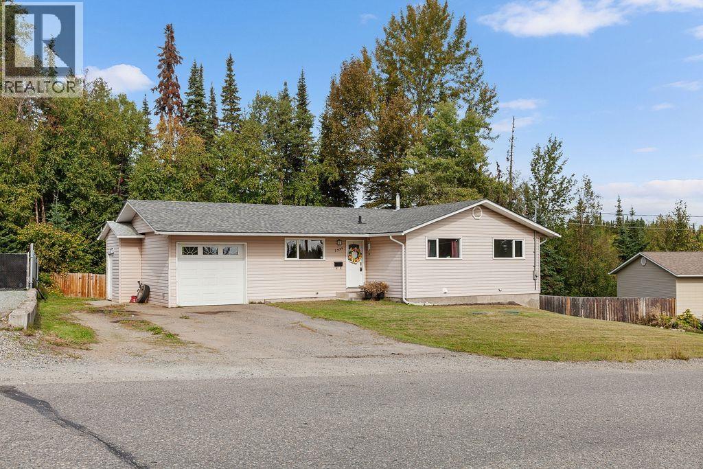 2236 CROFT ROAD, Prince George — photo 2