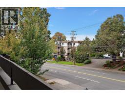 216 3235 Quadra St, Saanich, BC V8X1G4 Photo 18