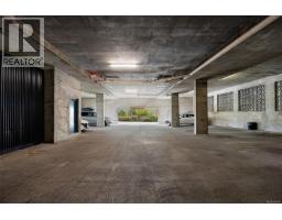 216 3235 Quadra St, Saanich, BC V8X1G4 Photo 23