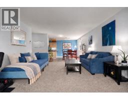Entrance - 216 3235 Quadra St, Saanich, BC V8X1G4 Photo 7