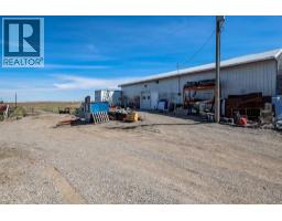 32126 Coal Trail W, Rural Foothills County, AB T1V1M6 Photo 36