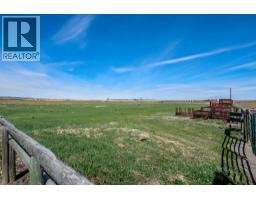 32126 Coal Trail W, Rural Foothills County, AB T1V1M6 Photo 38