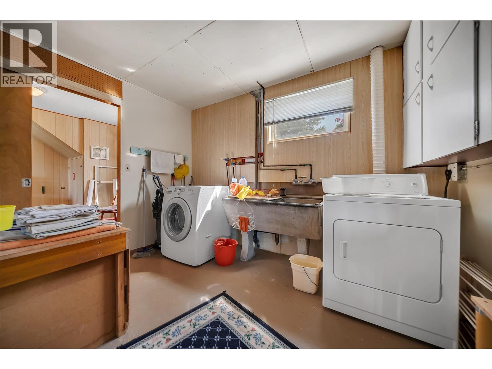 5012 33rd Street, Osoyoos