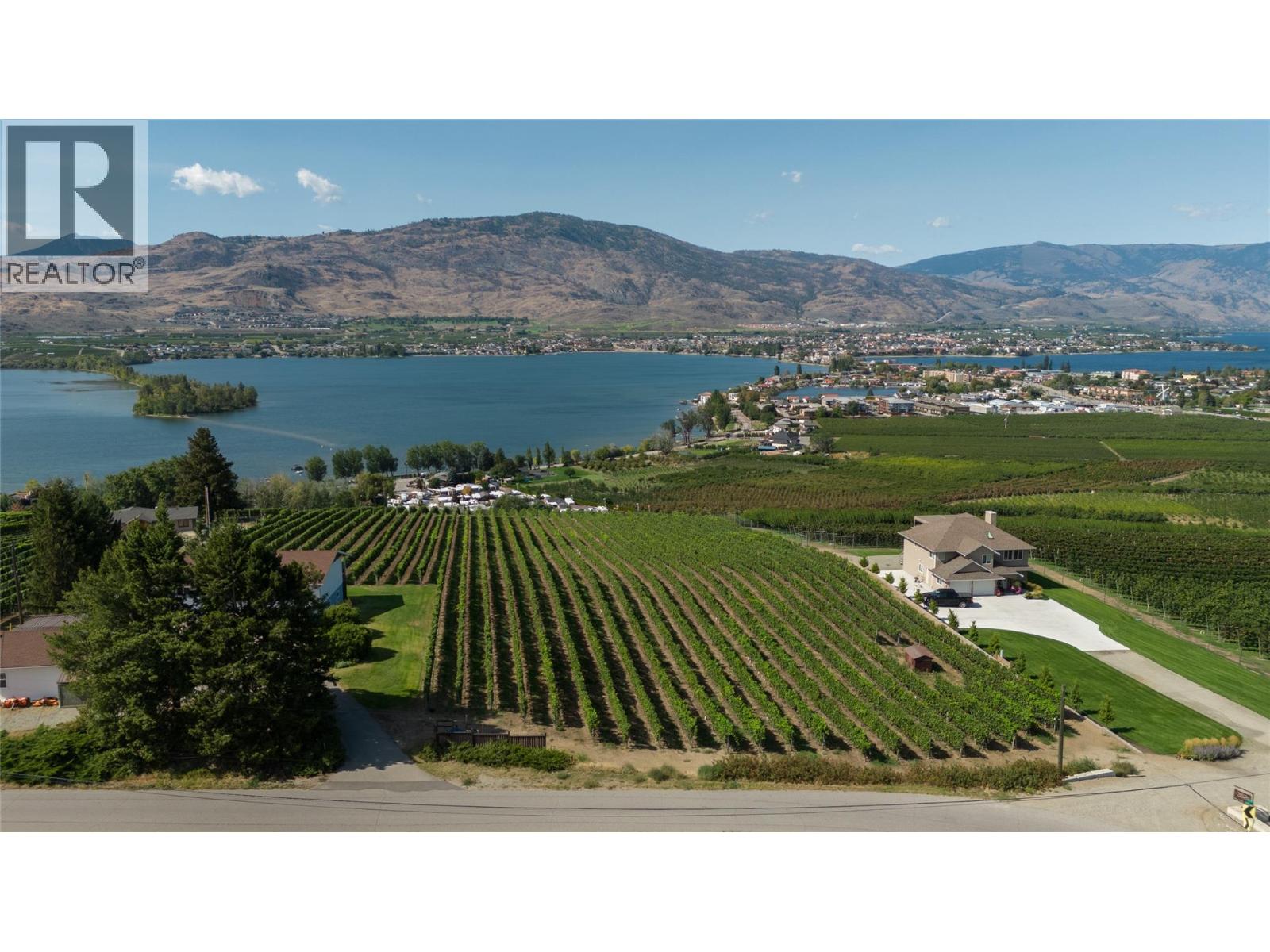 5012 33rd Street, Osoyoos