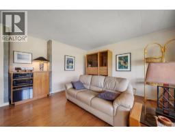 Kitchen - 5012 33rd Street, Osoyoos, BC V0H1V6 Photo 15