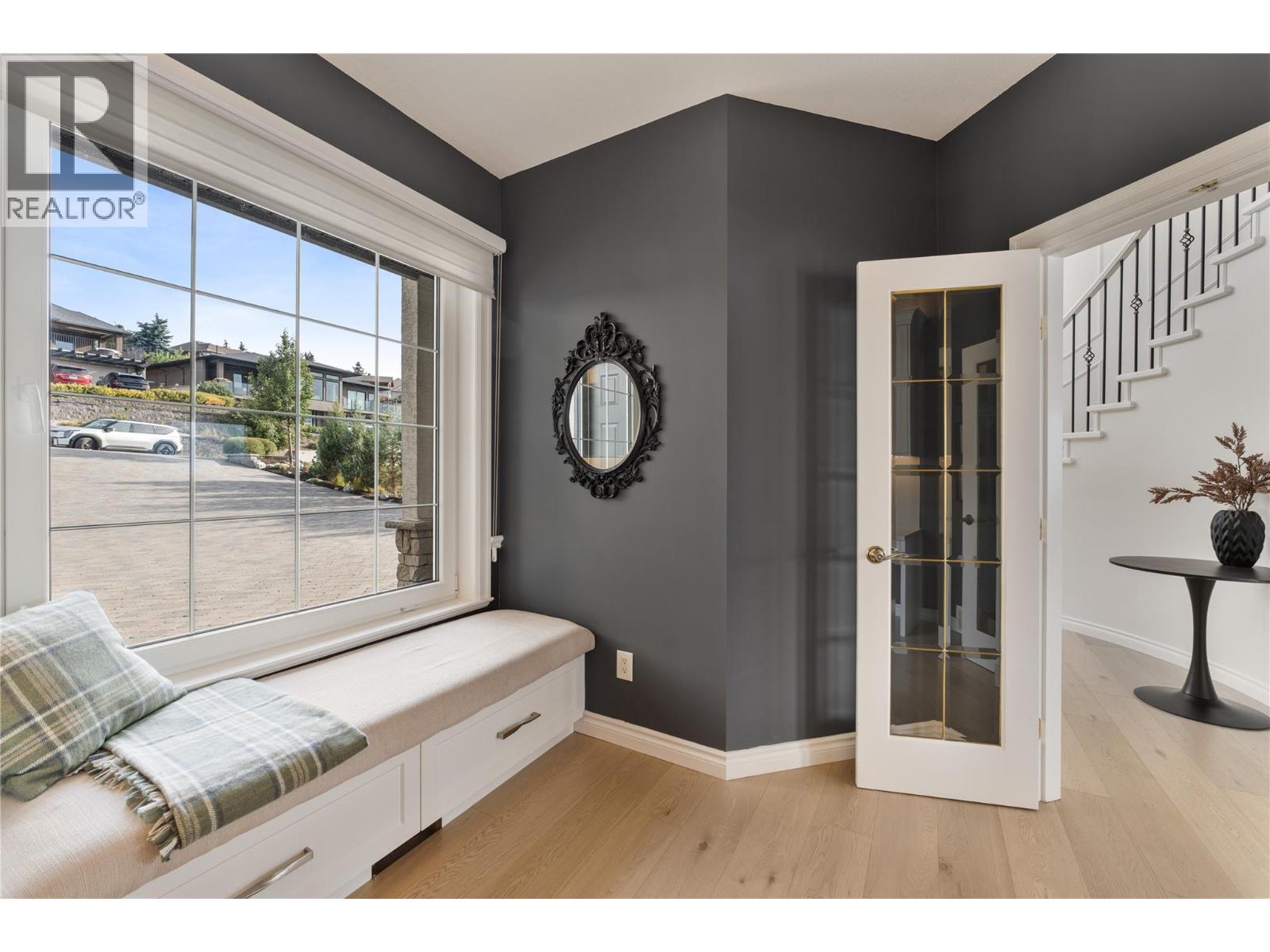 408 Okaview Road, Kelowna