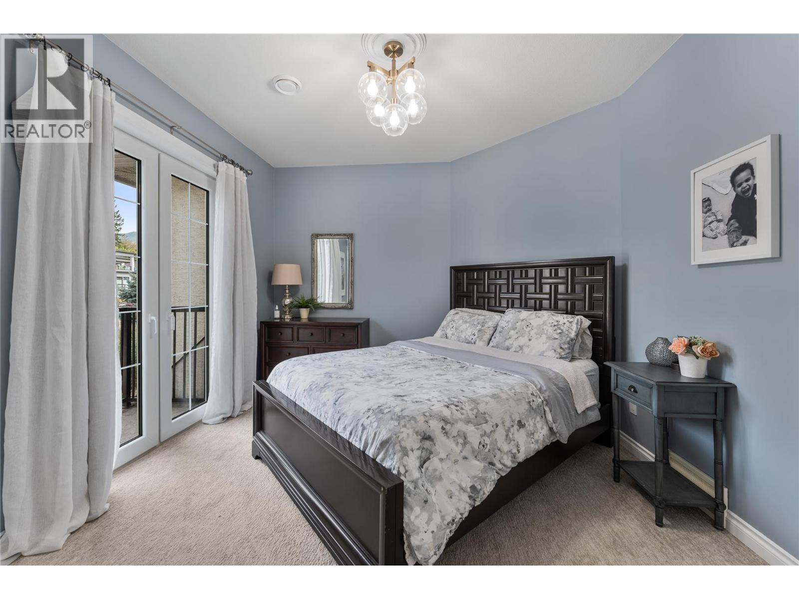 408 Okaview Road, Kelowna