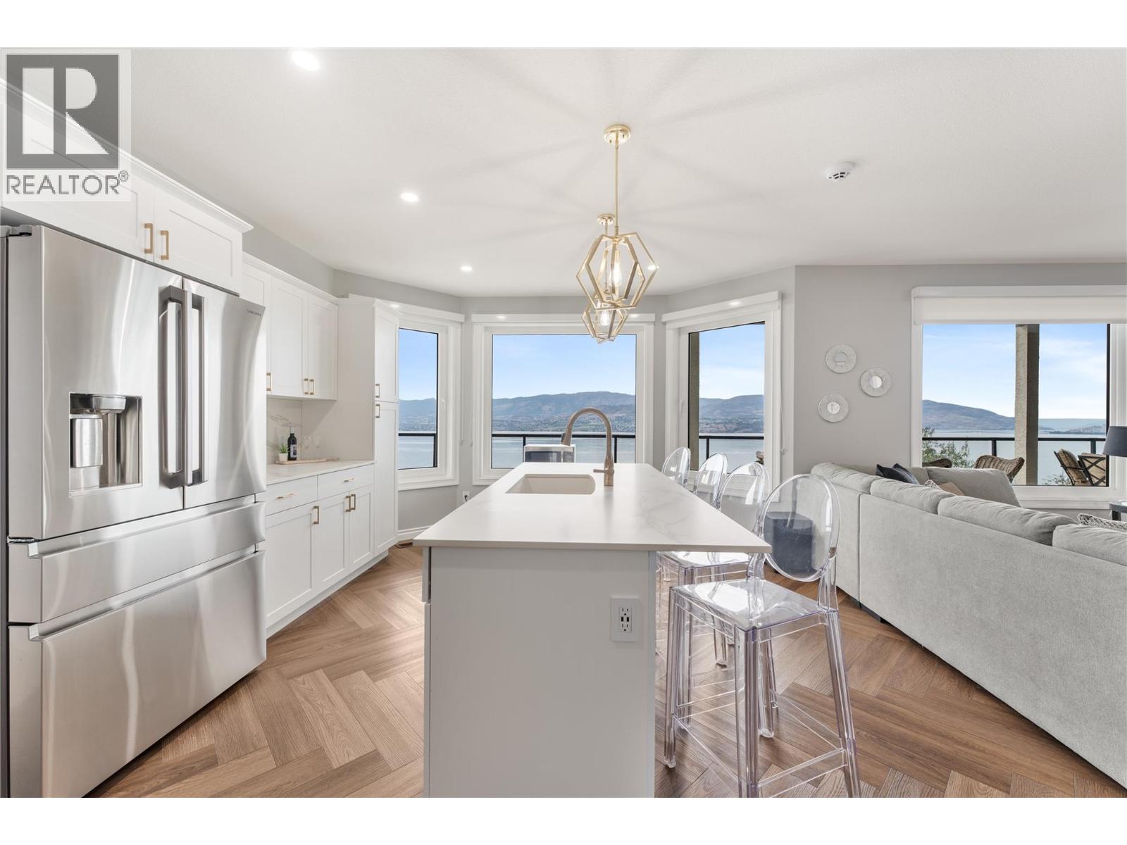 408 Okaview Road, Kelowna