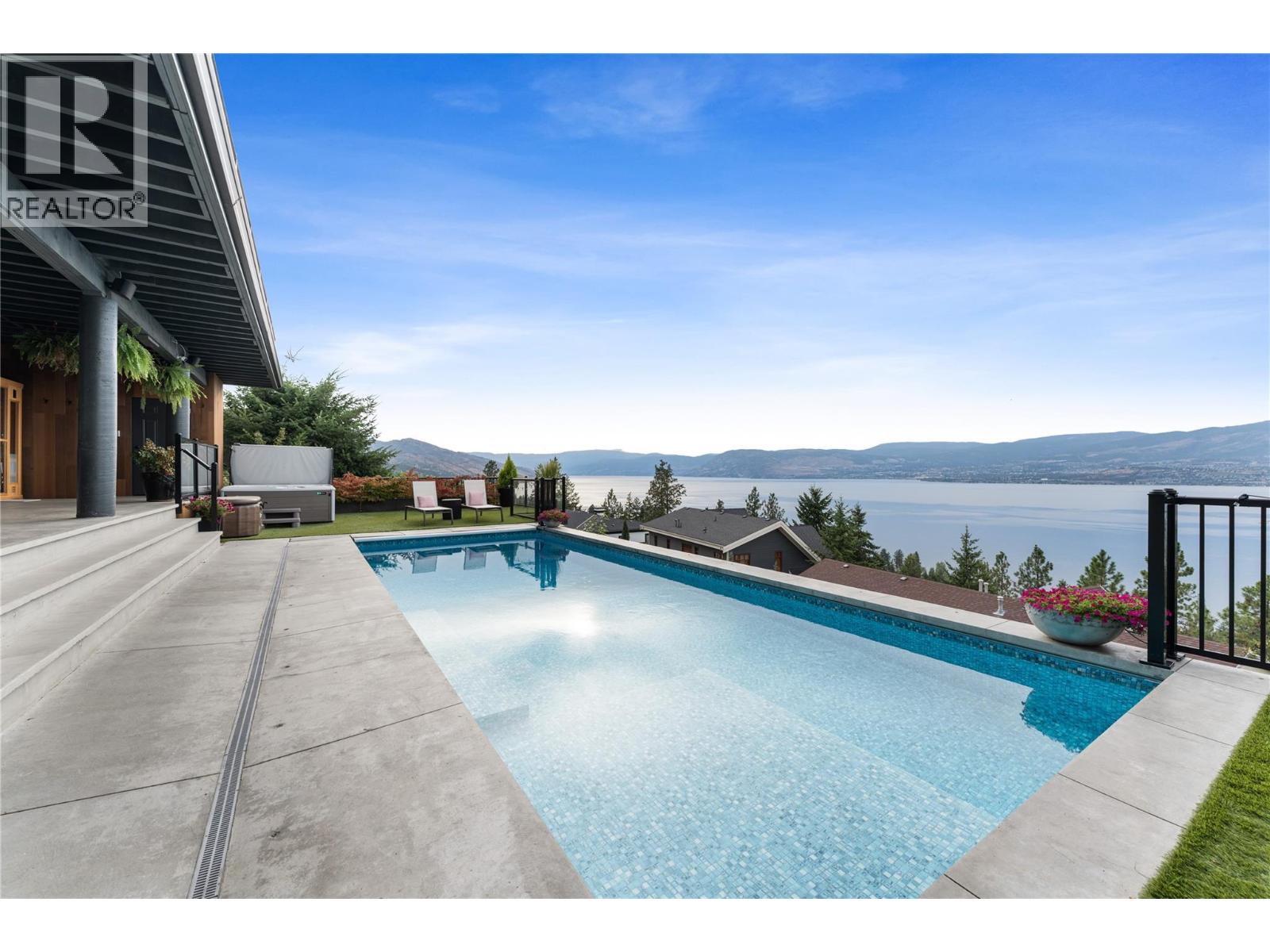 408 Okaview Road, Kelowna