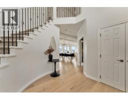 5pc Ensuite bath - 408 Okaview Road, Kelowna, BC V1W4K2 Photo 22