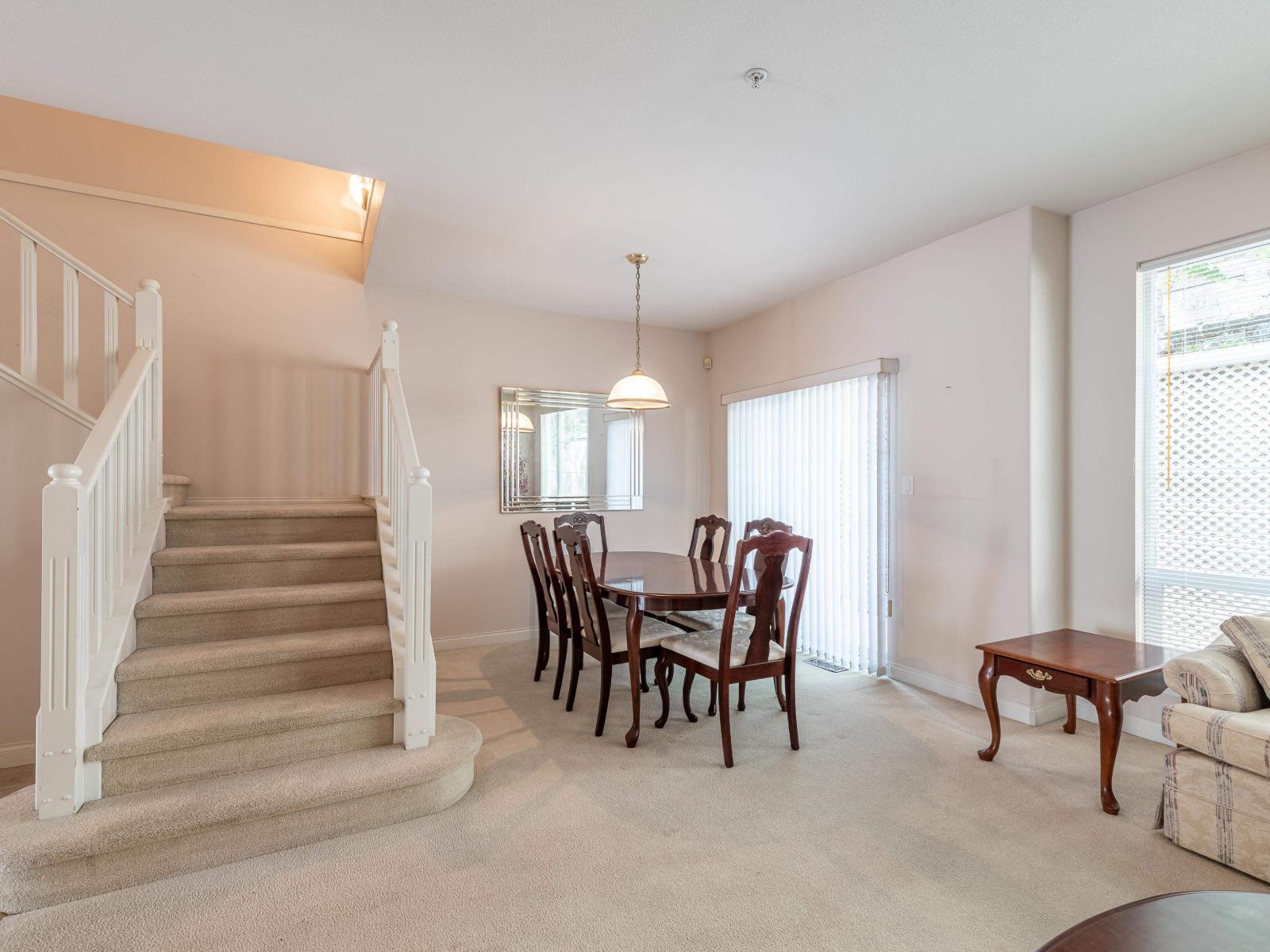 1155 VIDAL STREET, White Rock — photo 5