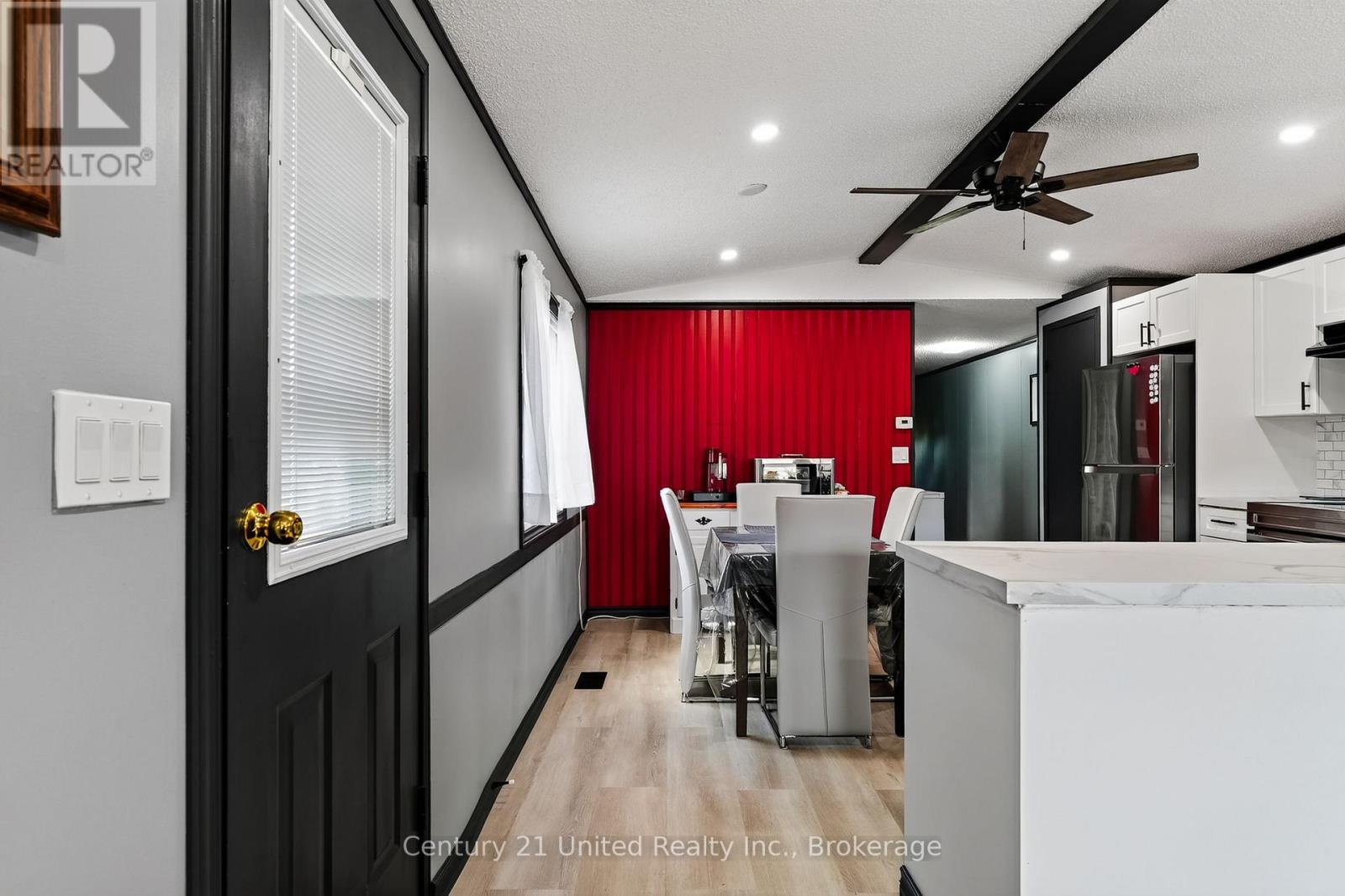 510 CUNNINGHAM CRESCENT - 11