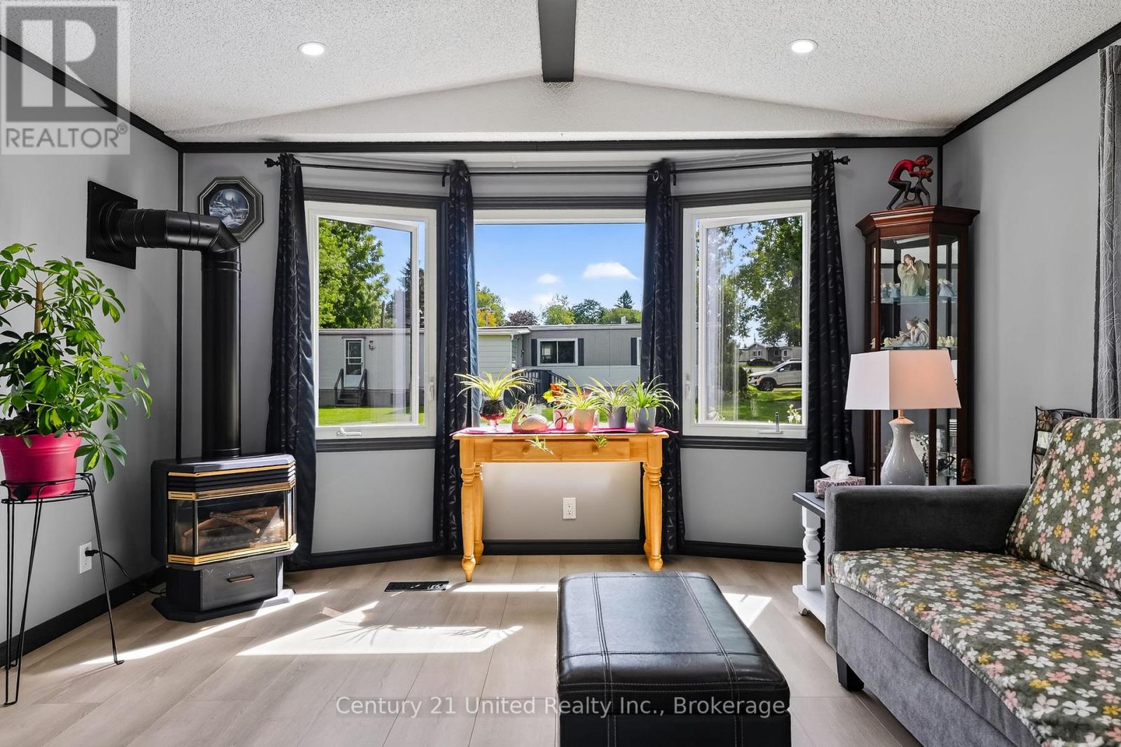 510 CUNNINGHAM CRESCENT - 16