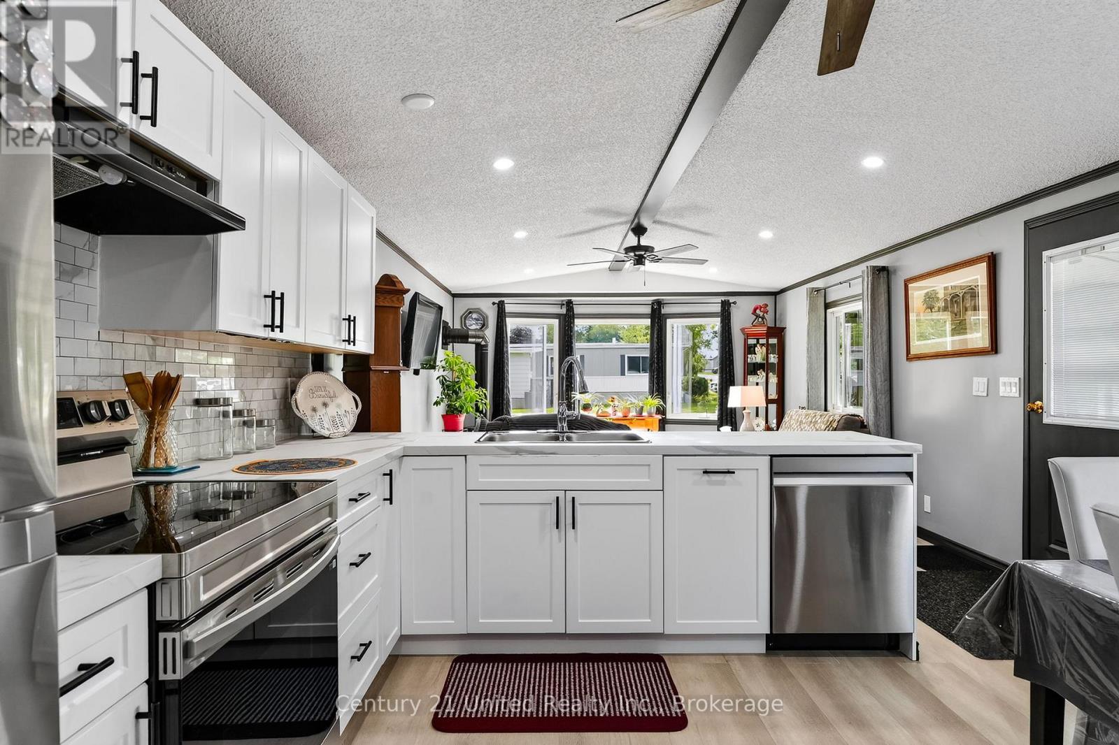 510 CUNNINGHAM CRESCENT - Image 26