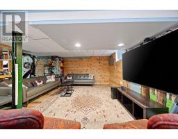 1067 Lombardo Avenue, London East, ON N6A2X9 Photo 33