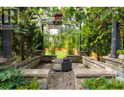 1067 Lombardo Avenue, London East, ON N6A2X9 Photo 41