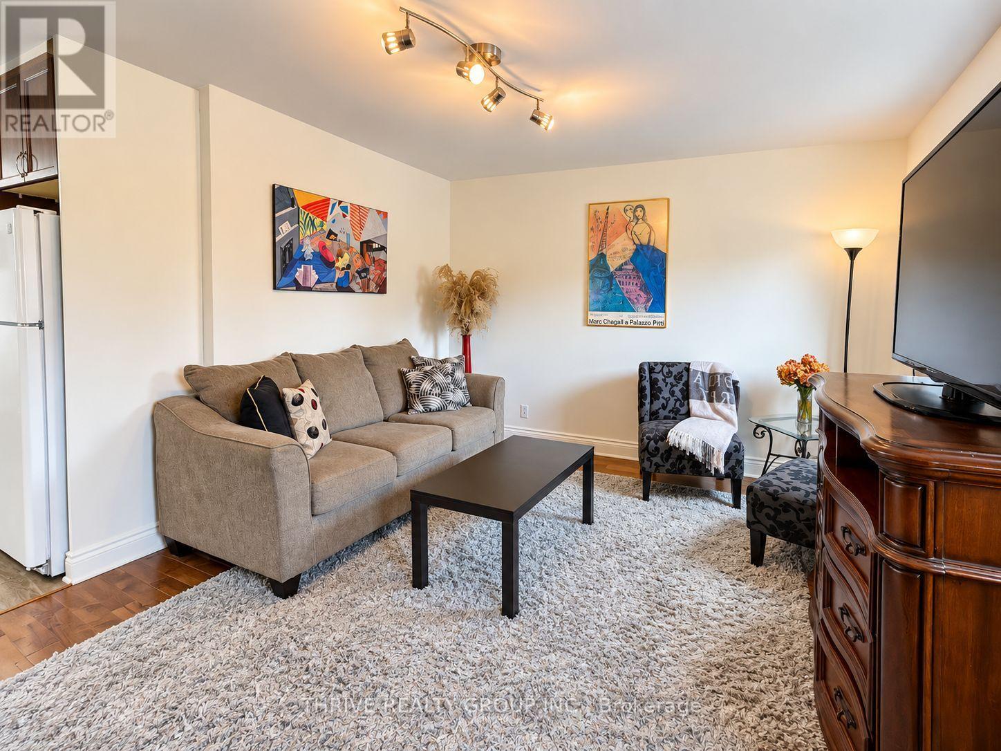 UPPER - 162 TECUMSEH AVENUE E, London South (South F) — photo 9