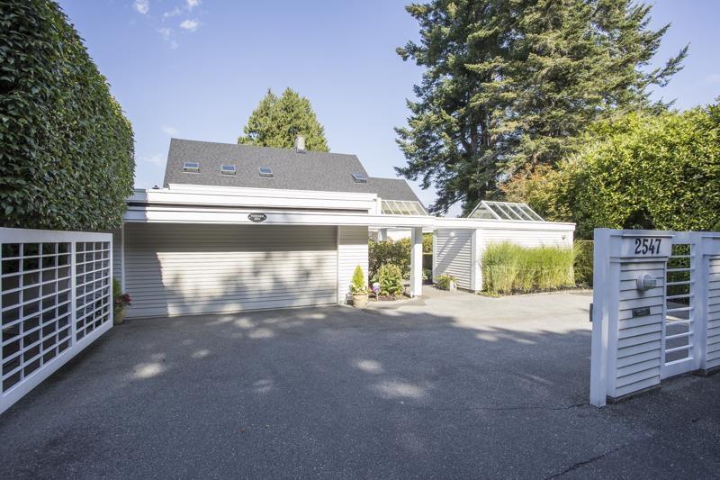 2547 CRESCENT DRIVE, Surrey — photo 5