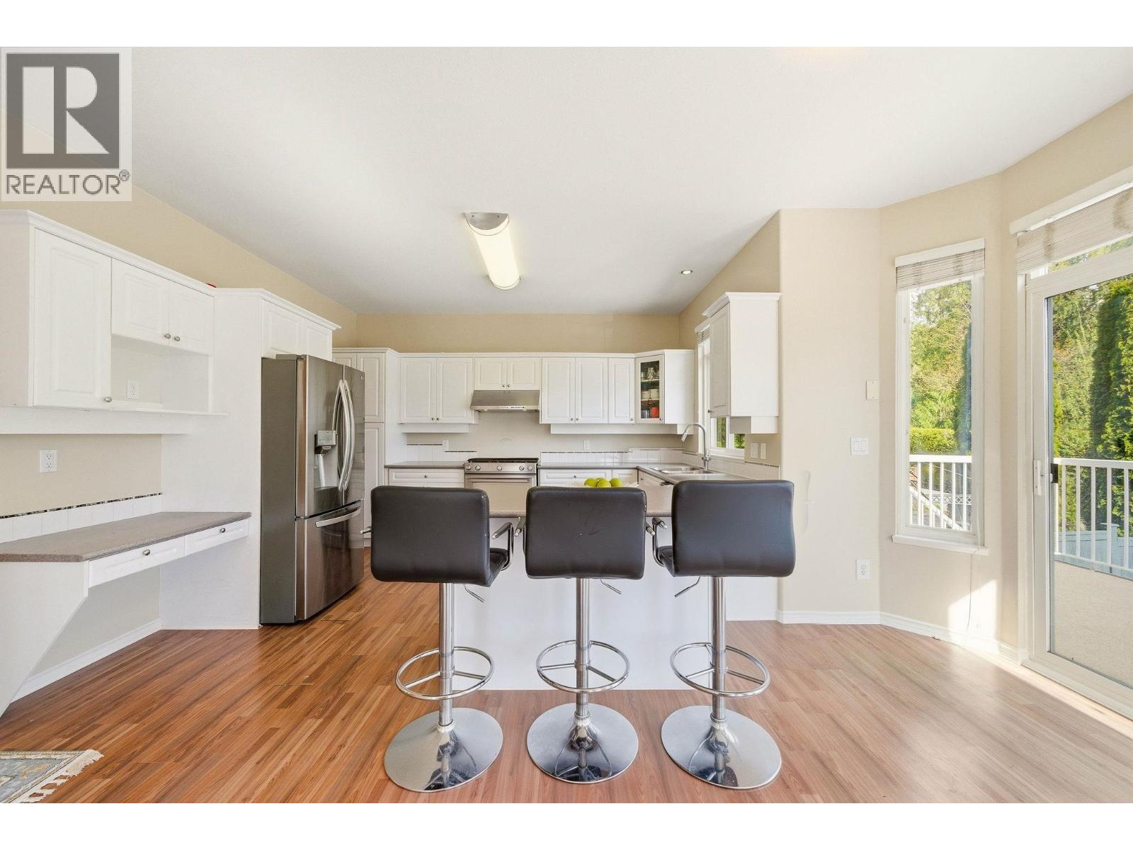 23800 KANAKA WAY, Maple Ridge — photo 3