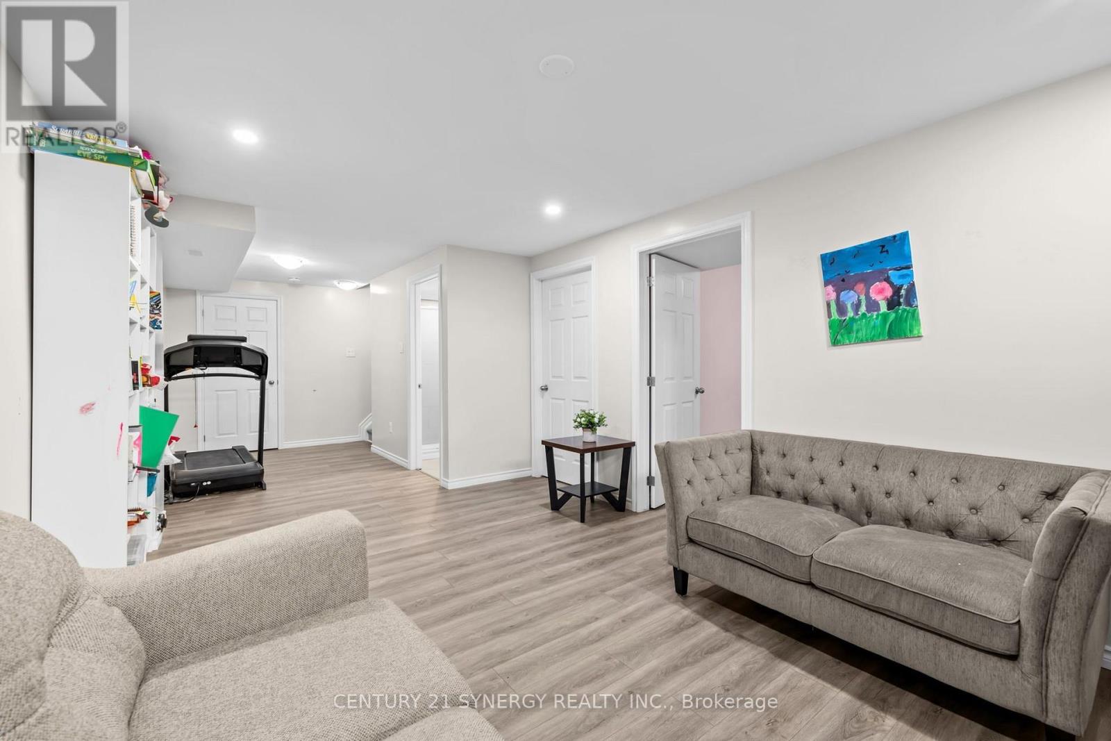 54 ERAMOSA CRESCENT, Ottawa. Luxury613. By Peter Sagos - Image 31