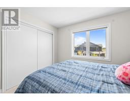 54 Eramosa Crescent, Ottawa, ON K2T0R3 Photo 18