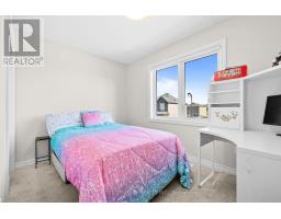 54 Eramosa Crescent, Ottawa, ON K2T0R3 Photo 20