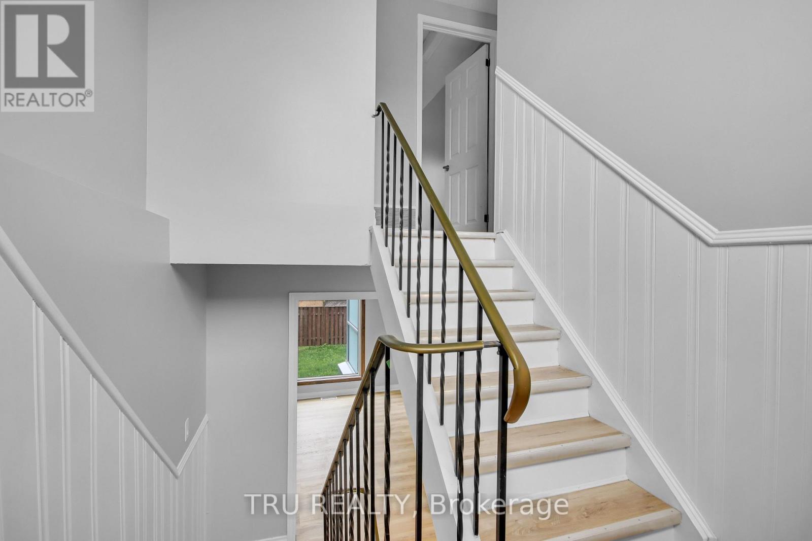 52 GREENBORO CRESCENT - Image 18