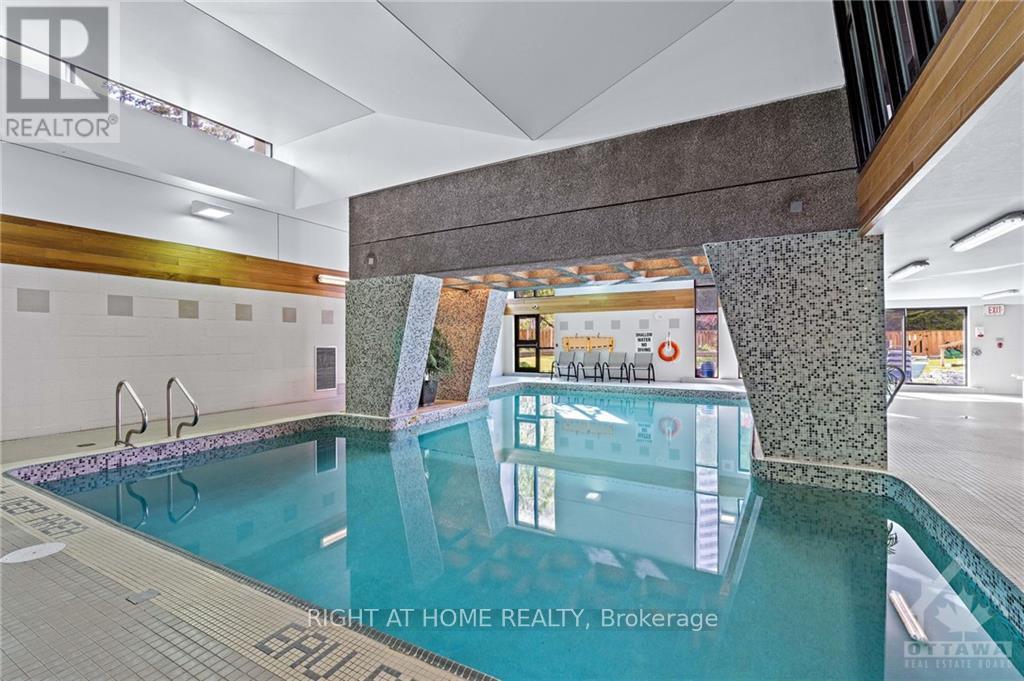 #306 1081 AMBLESIDE DRIVE - 18