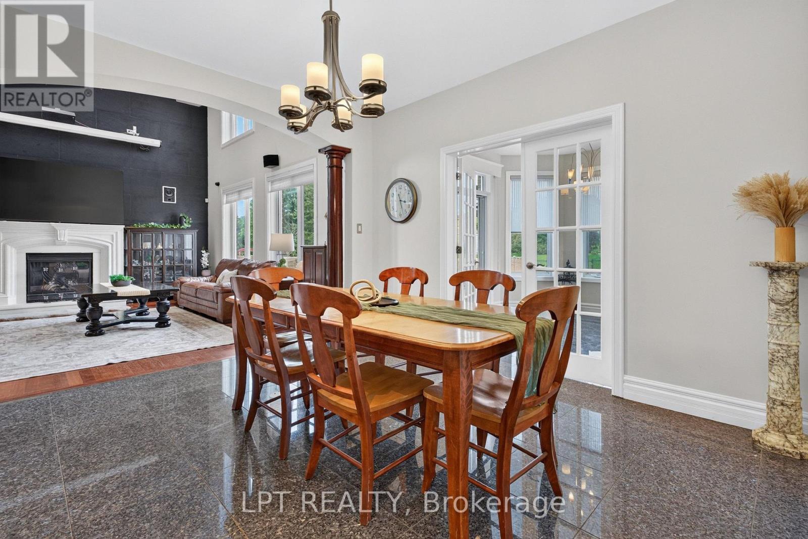 62 TRADEWINDS DRIVE, Ottawa. Luxury613. By Peter Sagos - Image 18