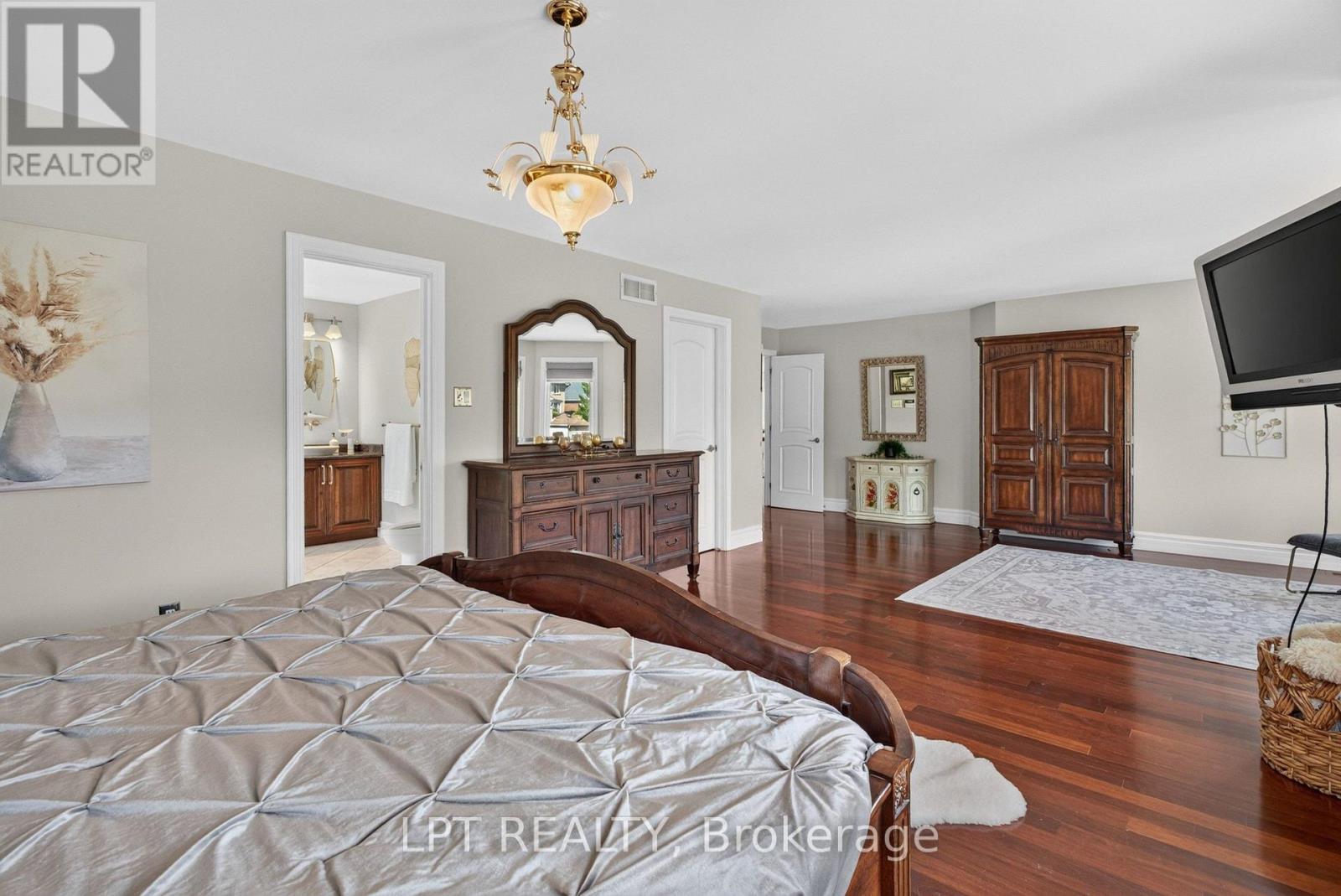 62 TRADEWINDS DRIVE, Ottawa. Luxury613. By Peter Sagos - Image 25