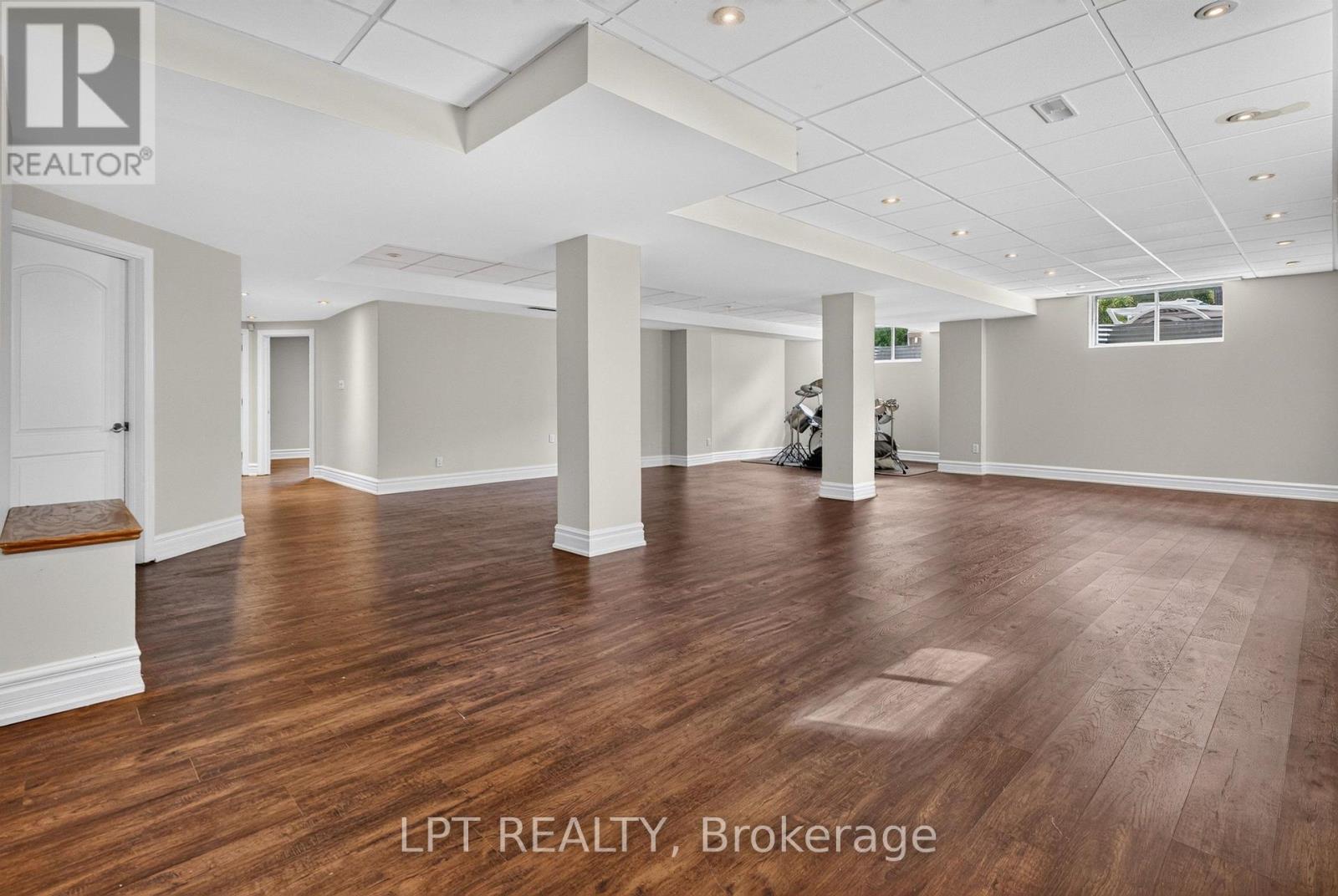 62 TRADEWINDS DRIVE, Ottawa. Luxury613. By Peter Sagos - Image 43