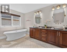 62 Tradewinds Drive, Ottawa, ON K2G6Y8 Photo 28