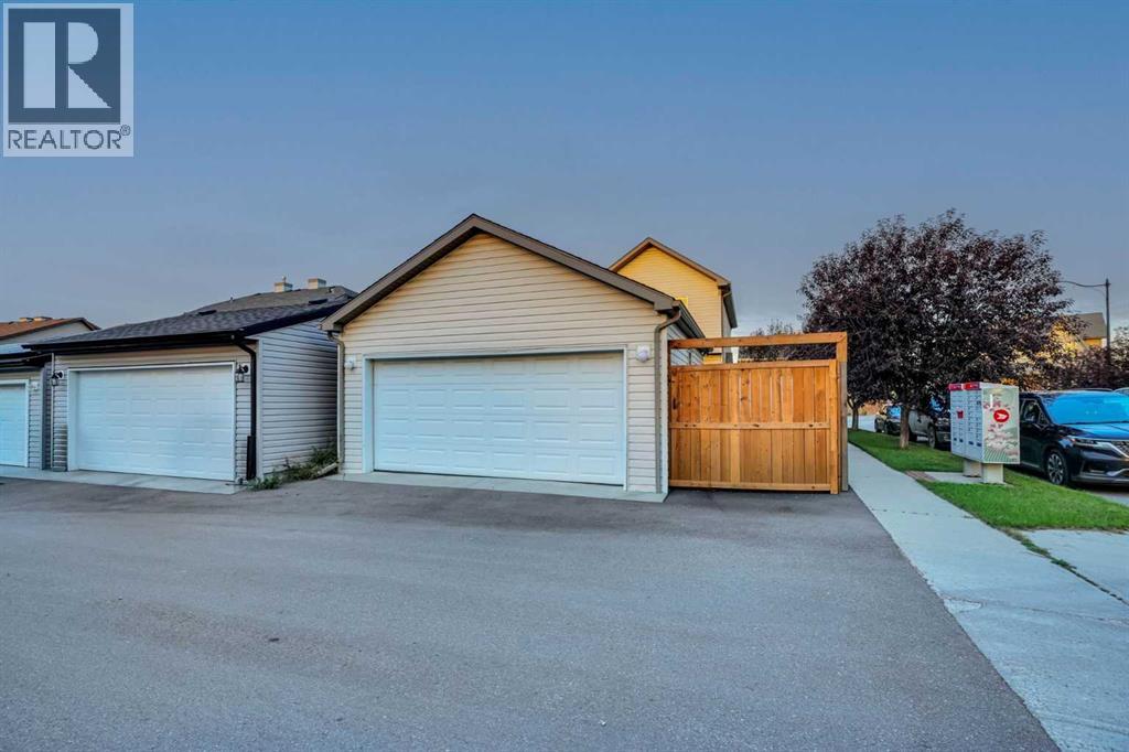 172 Elgin Meadows Park SE - Image 31