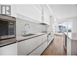 803 - 151 Avenue Road, Toronto, ON M5R0B8 Photo 12