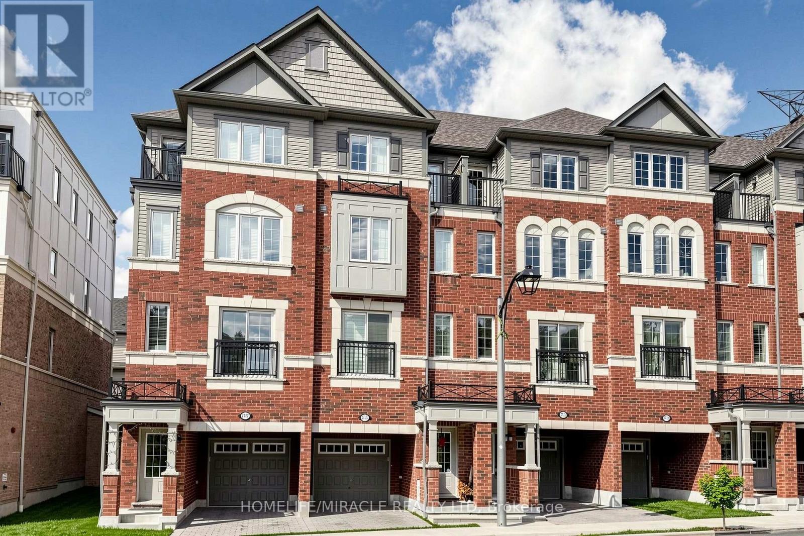 Single Family at 2725 DEPUTY MINISTER PATH