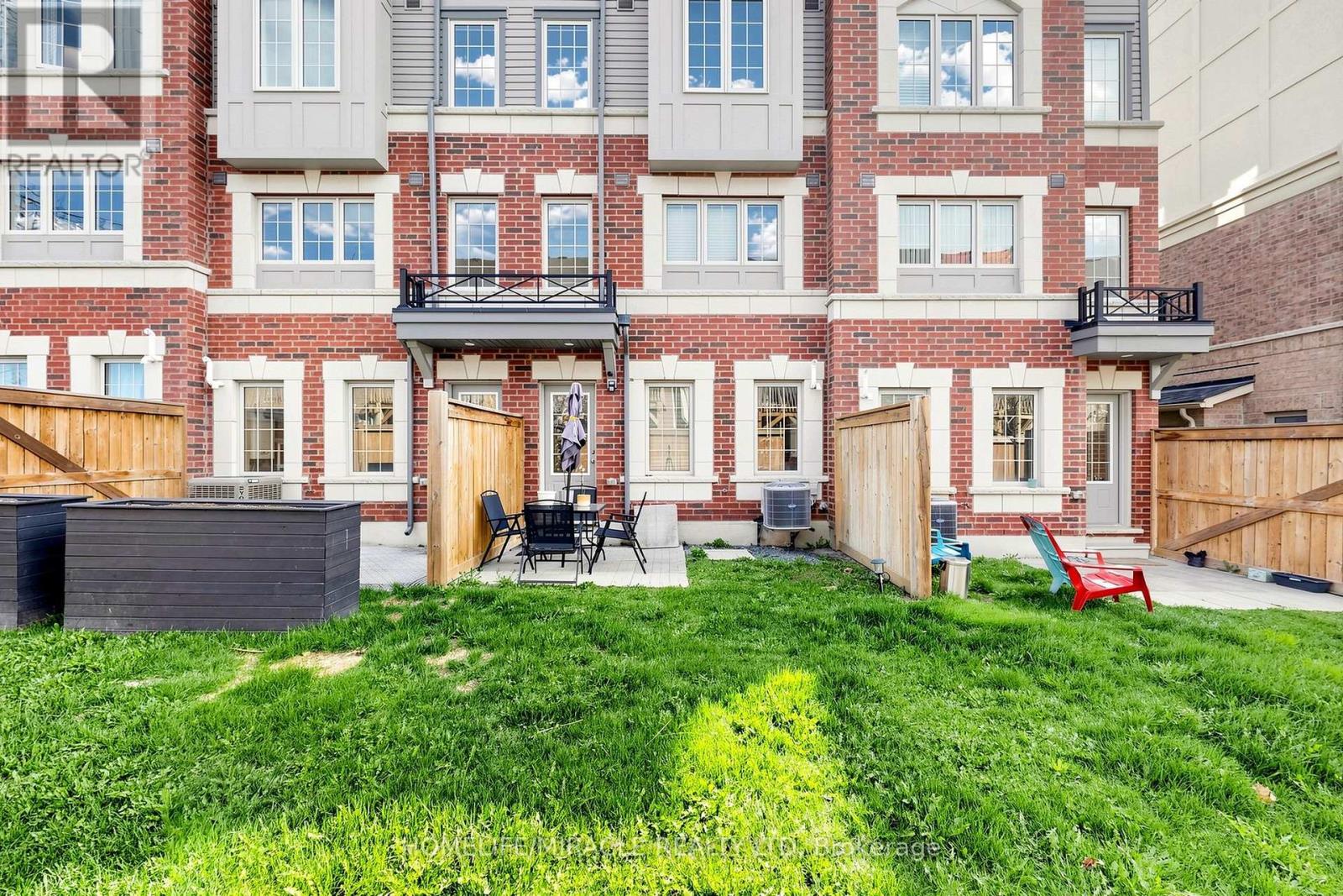 2725 Deputy Minister Path, Oshawa, ON photo 46