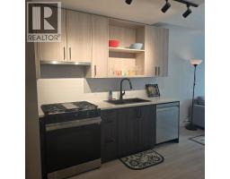 411 1100 Clarke Road, Port Moody, BC V3H0N3 Photo 6