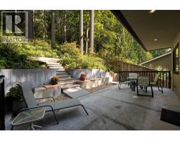 2344 Hyannis Drive, North Vancouver, BC V7H2E6 Photo 17