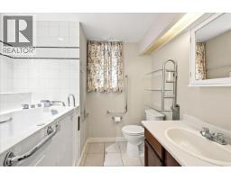 5584 Maple Street, Vancouver, BC V6M3T7 Photo 19