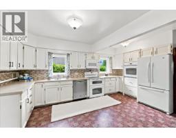 5584 Maple Street, Vancouver, BC V6M3T7 Photo 9