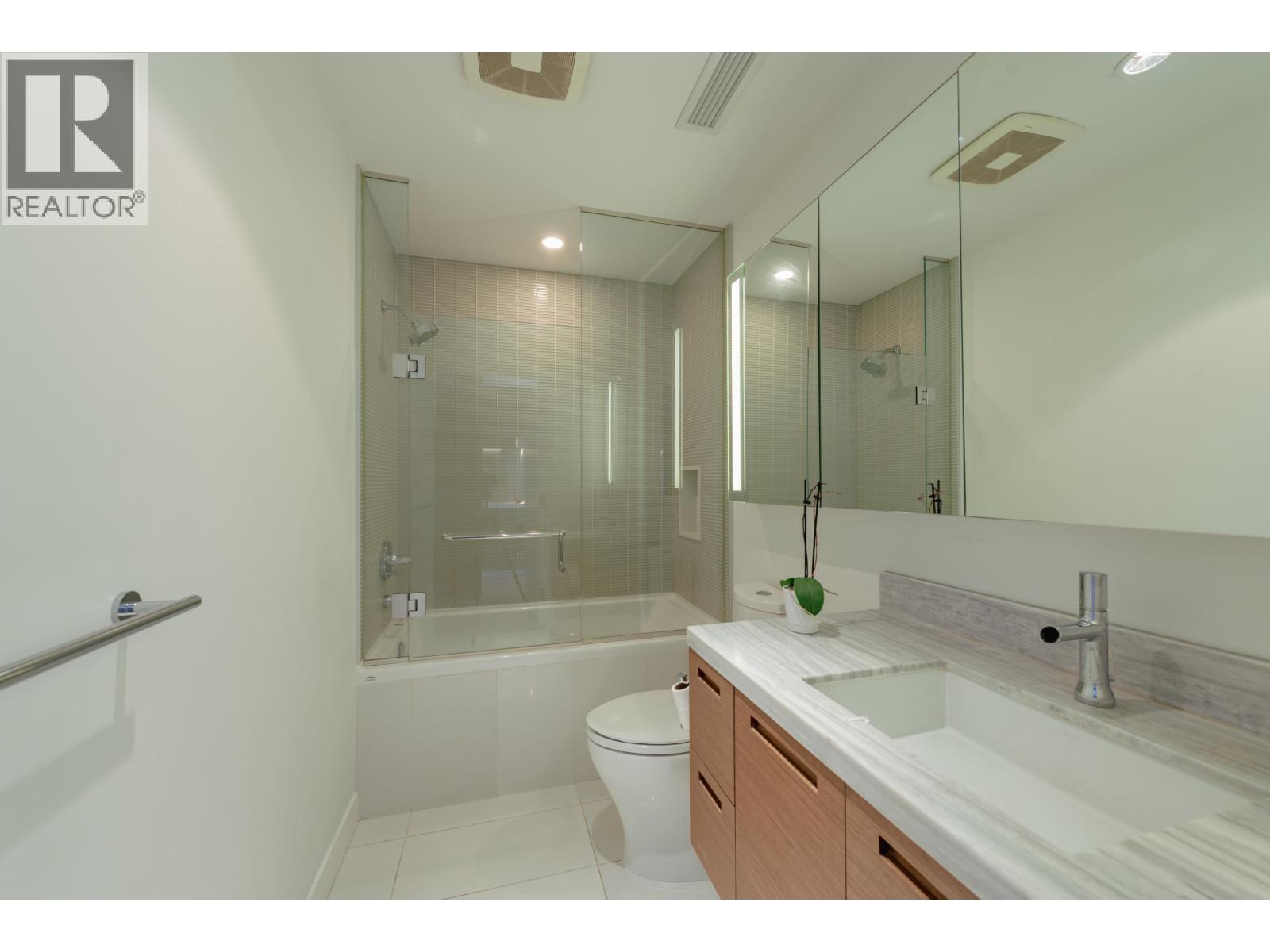 37XX 777 RICHARDS STREET, Vancouver — photo 9