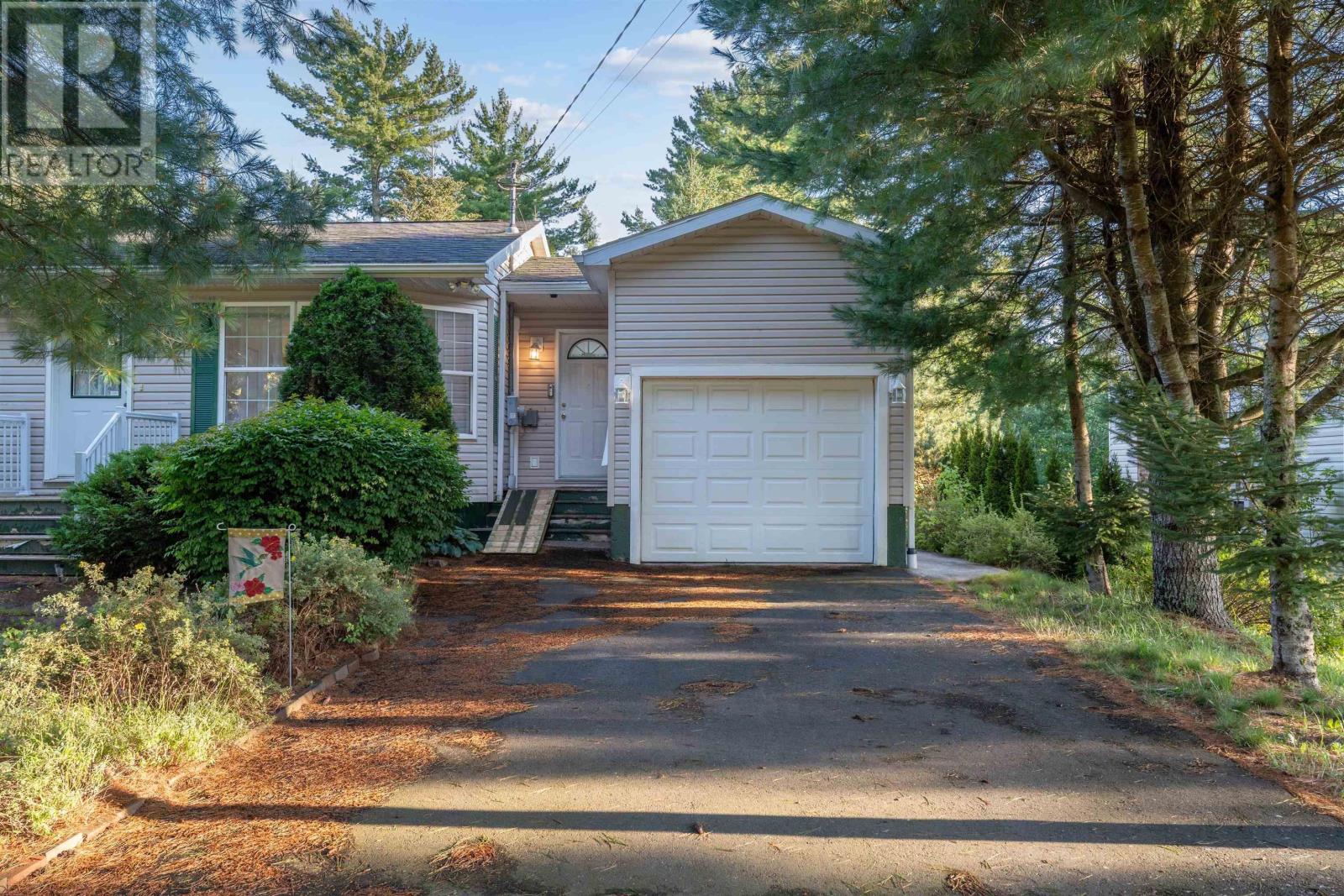 952 Mary Avenue, Centreville — photo 5
