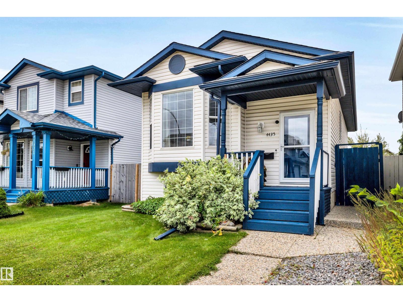 4435 152 AV NW, Edmonton — photo 3
