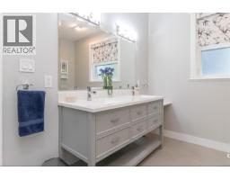 2565 Faulkner Pl, Mill Bay, BC V8H1H6 Photo 24
