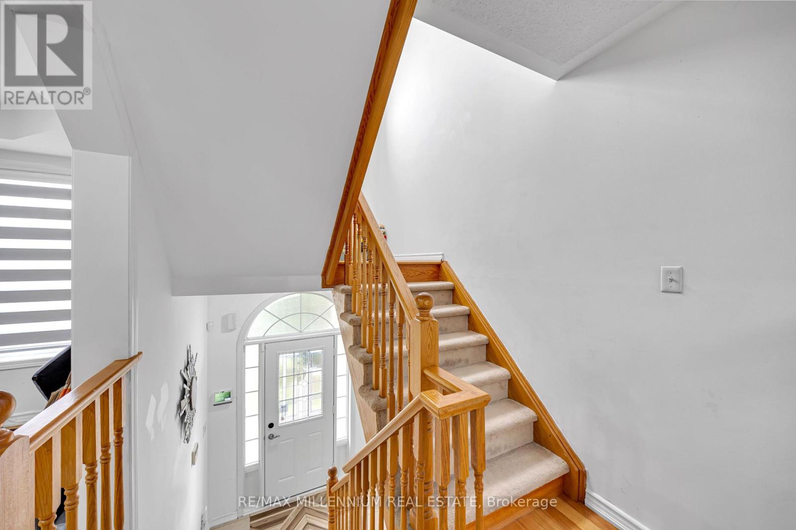 39 DECKER HOLLOW CIRCLE - 16