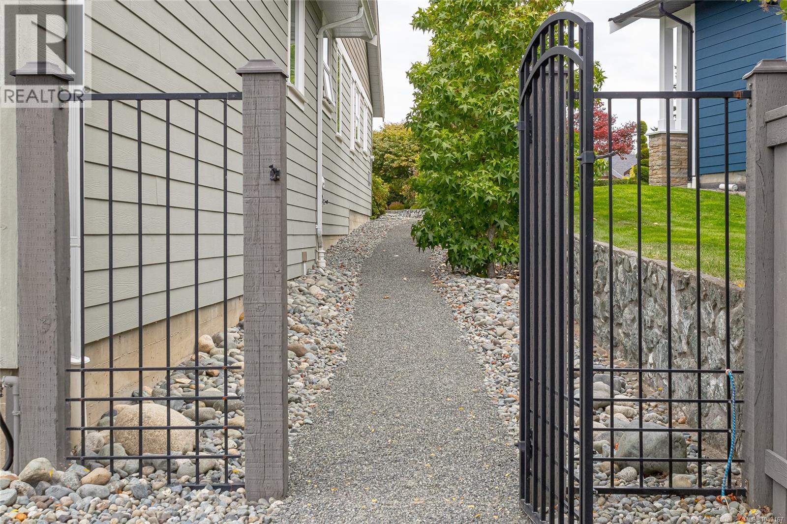 2565 Faulkner Pl - Image 47