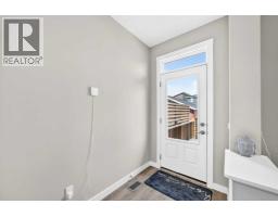 Living room - 75 Howse Crescent Ne, Calgary, AB T3P1L4 Photo 14