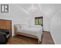 1215 Arawana Road, Naramata, BC V0H1N1 Photo 18